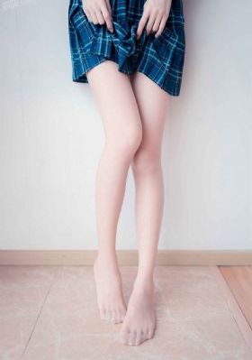 再次拥抱我免费观看_十万网红美女美酱