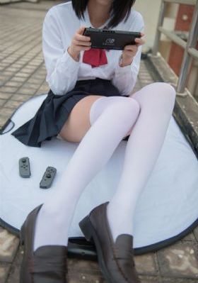 凌晨三点看高清50集电视剧_DVD电影完整版